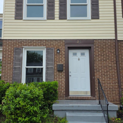 24 Lerner Court 32H