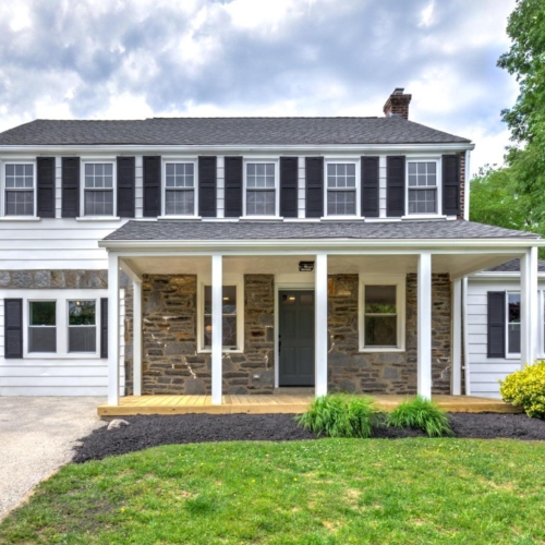 300 Walnut Place