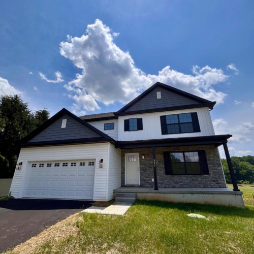 327 W Fritz Avenue