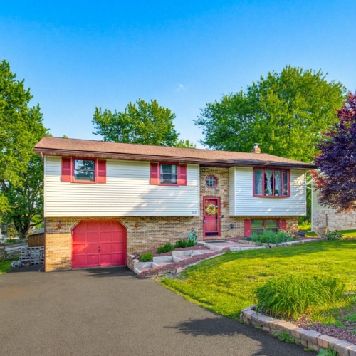 2637 Hemlock Drive