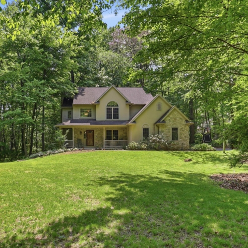 15 Deerfield Drive