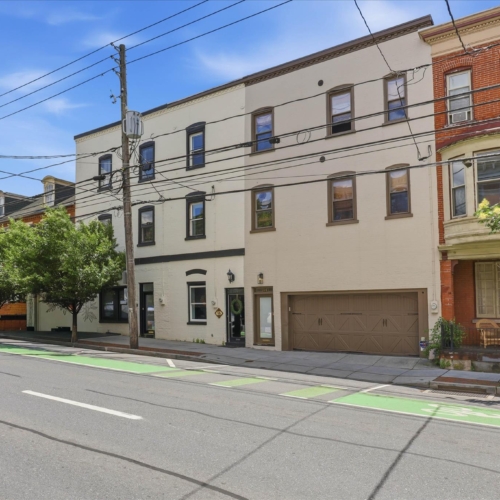 16 E Walnut Street