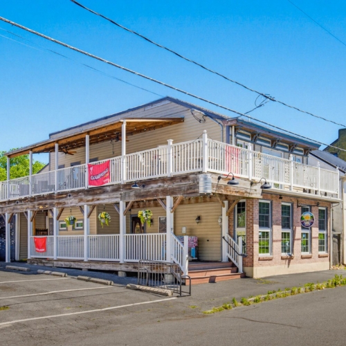 38-40 E Front Street