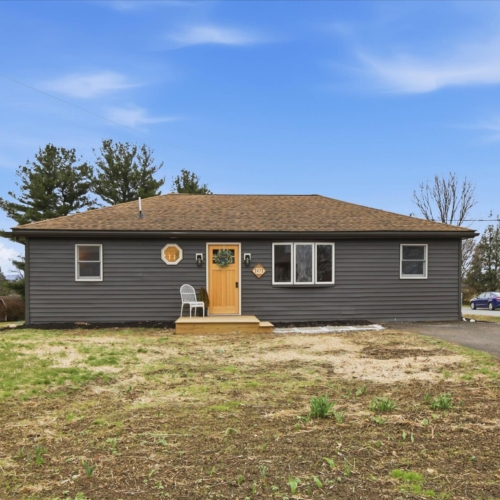 2472 Leaman Road