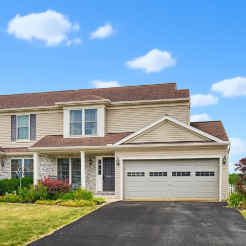 5105 Oak Leaf Drive